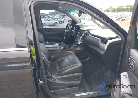 2016 GMC Yukon Xl Slt z USA, uszkodzony, nr VIN 1GKS2GKC3GR215840